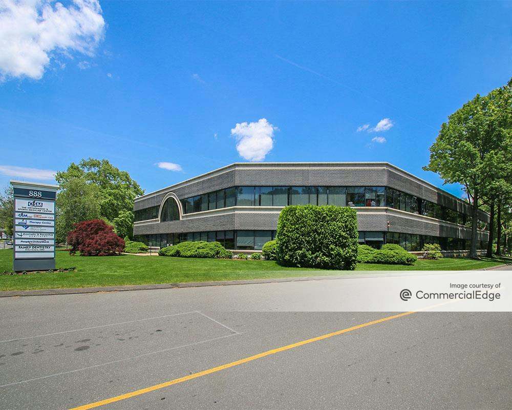 888 White Plains Road, Trumbull, CT Office Space